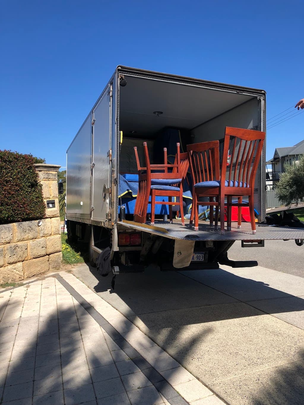 2 Easy Removals