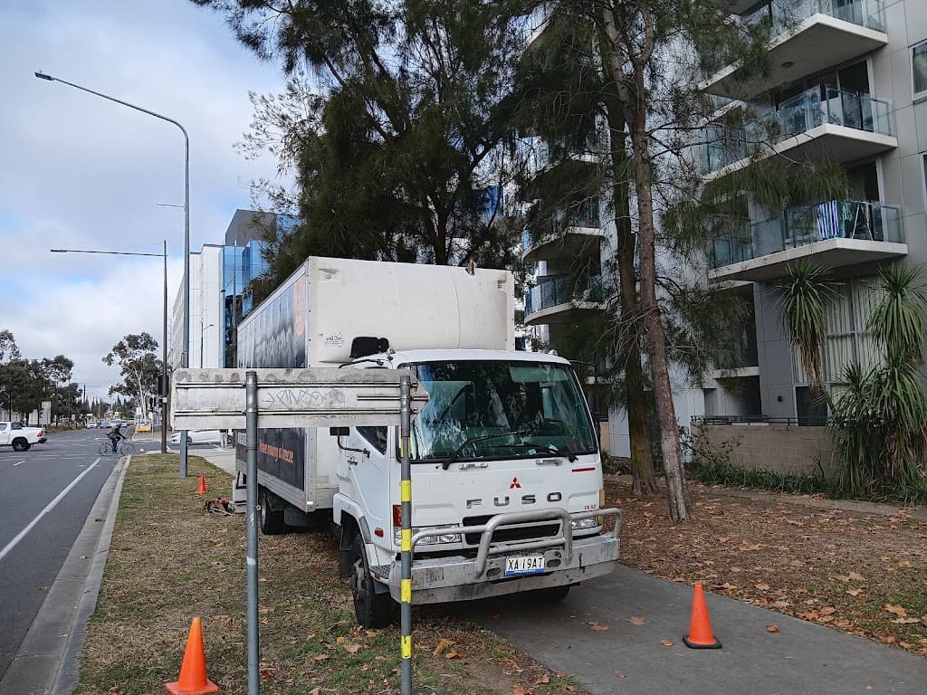 Local & interstate Removals