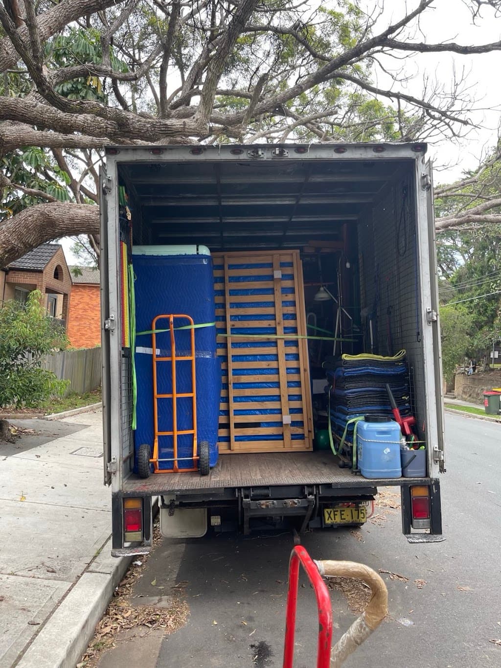 Men That Move