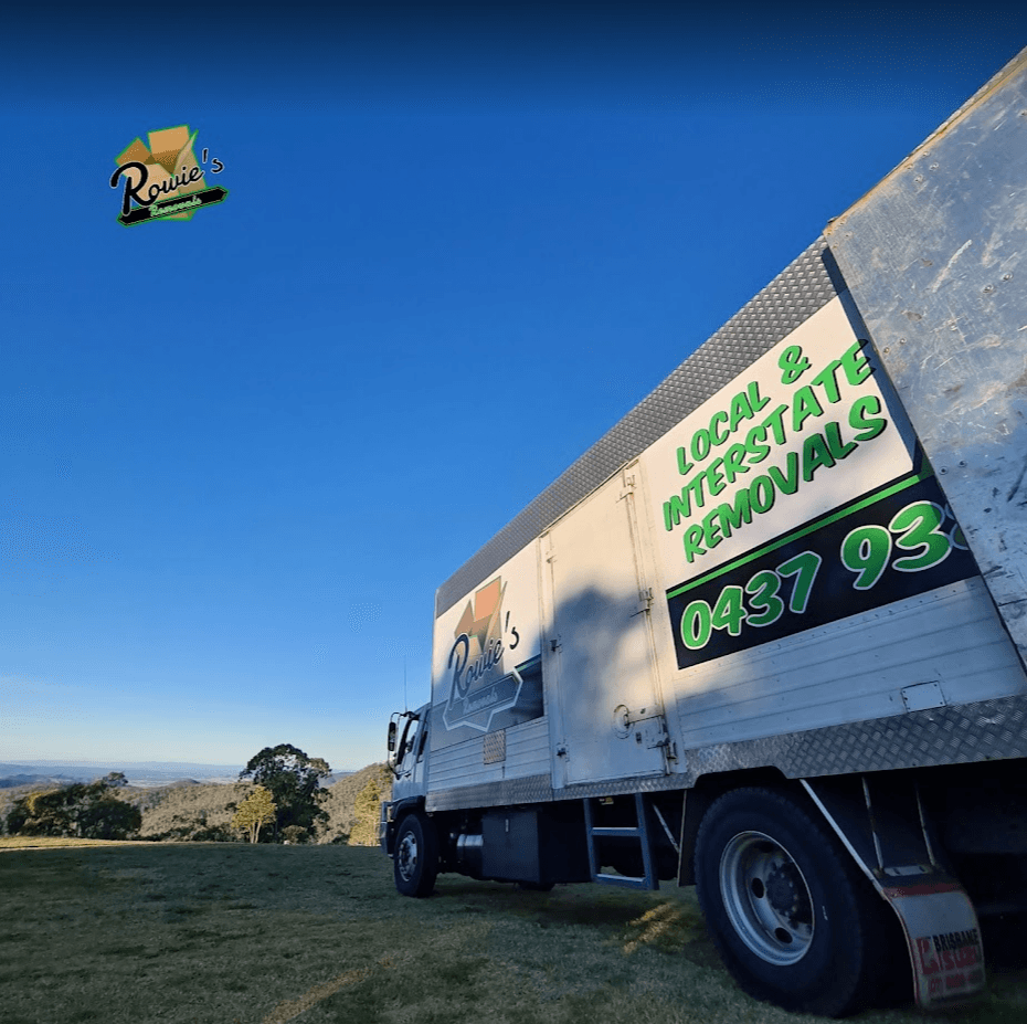 Rowies Removals