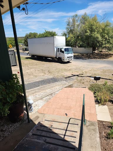 Local and Interstate Removals — Customer photo