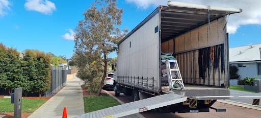 F & T Removals Rockingham — Customer photo