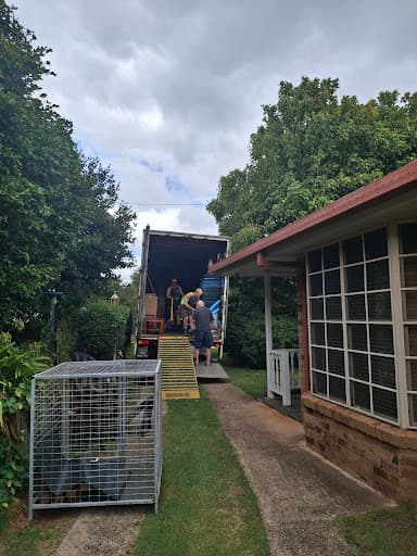 Rowies Removals — Customer photo