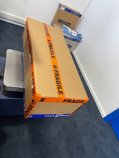 PACK & SEND Orange — Customer photo