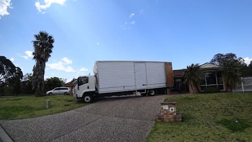 777 WORLD REMOVALS — Customer photo